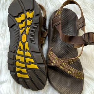 Women's CHACO Z/1 Unaweep Sandals, Floral Row Brown & Gold